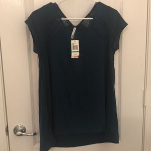 Jewel tone tshirt with lace detailing. NWT